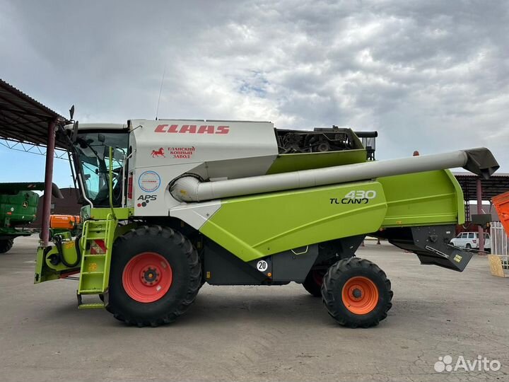 Комбайн Claas Tucano, 2010