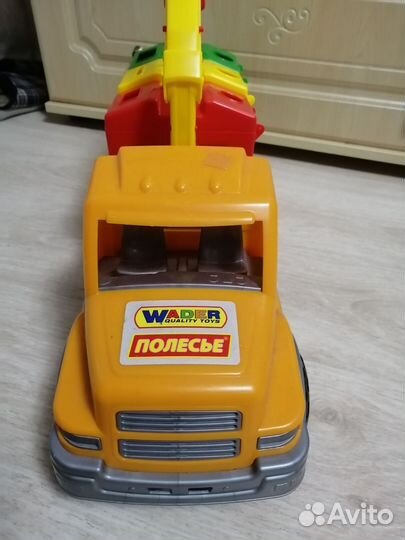 Машина контейнеровоз