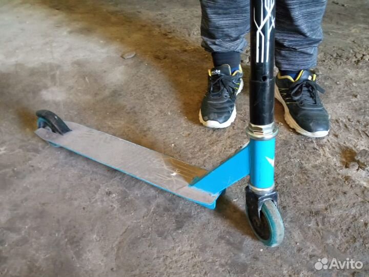 Продам трюковой самокат