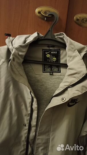 Ветровка для подростка