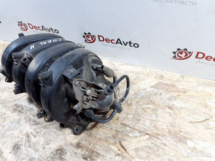 Впускной коллектор Opel Astra H Z16XEP