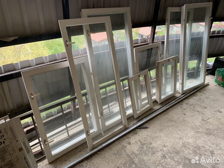 Деревянные оконные рамы бу