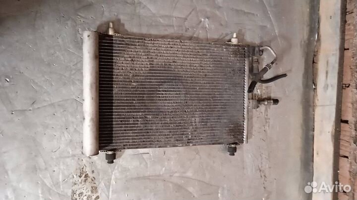 Радиатор кондиционера Citroen Xsara Picasso 2003