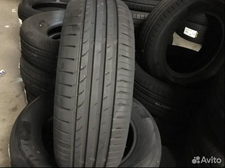 Westlake Zuper Eco Z-107 215/45 R17 91W