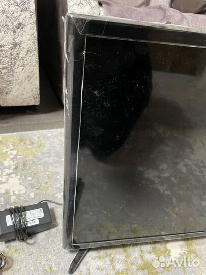 Телевизор Samsung SMART 32 на запчасти