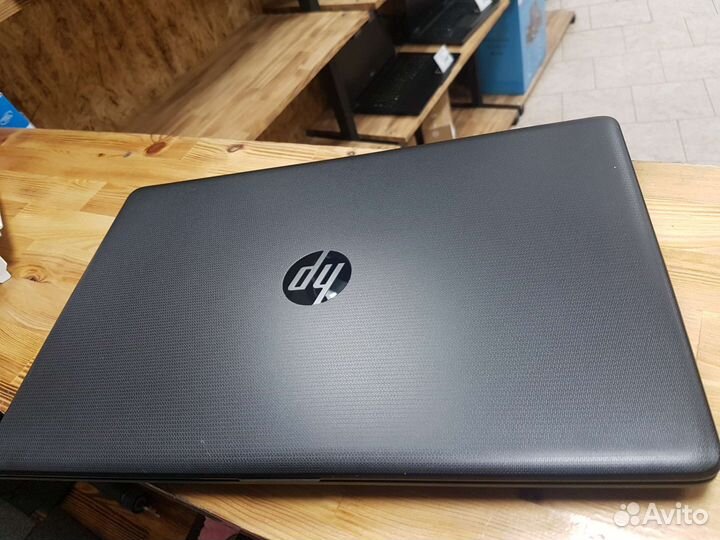 Мощный ноутбук HP на базе Ryzen 3 8Gb SSD 256gb