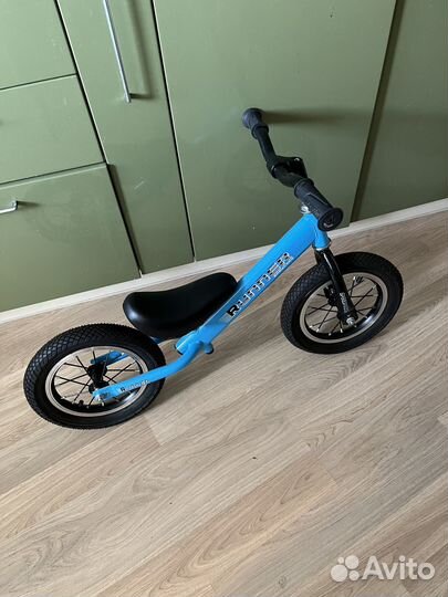 Продам беговел