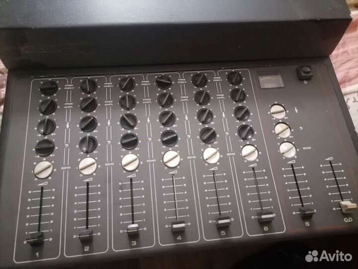 Микшерный пульт tesla studiomix 6-132