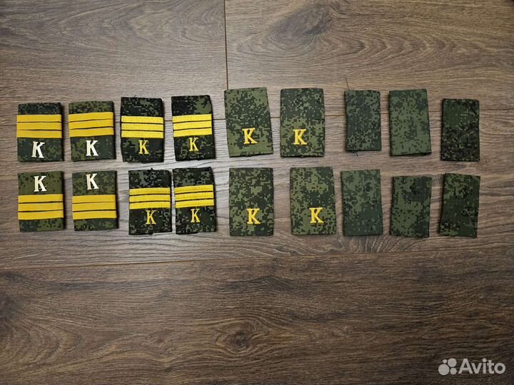 Фальш погоны, лычки, кокарды, значки,шевроны