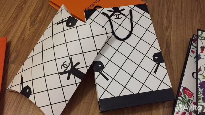 Брендовые пакеты