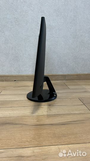 Монитор Samsung C24F390FHI