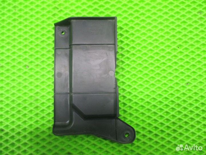 Воздуховод радиатора правый Hyundai Creta