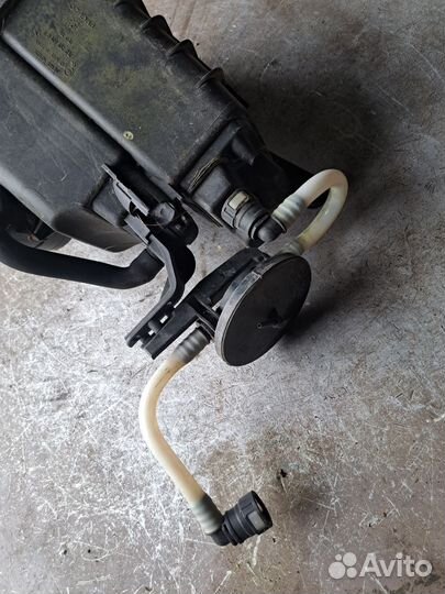 Адсорбер топливный Volkswagen Touareg