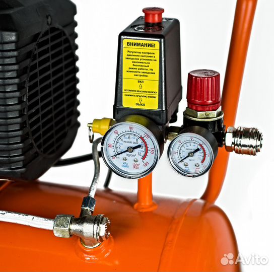 AC9316 Воздушный компрессор Sturm, 1600 Вт, 24л, 2