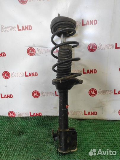 Стойка задняя правая Subaru Forester SG5