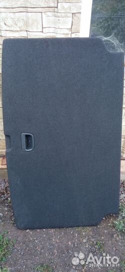 Пол багажника на toyota ора