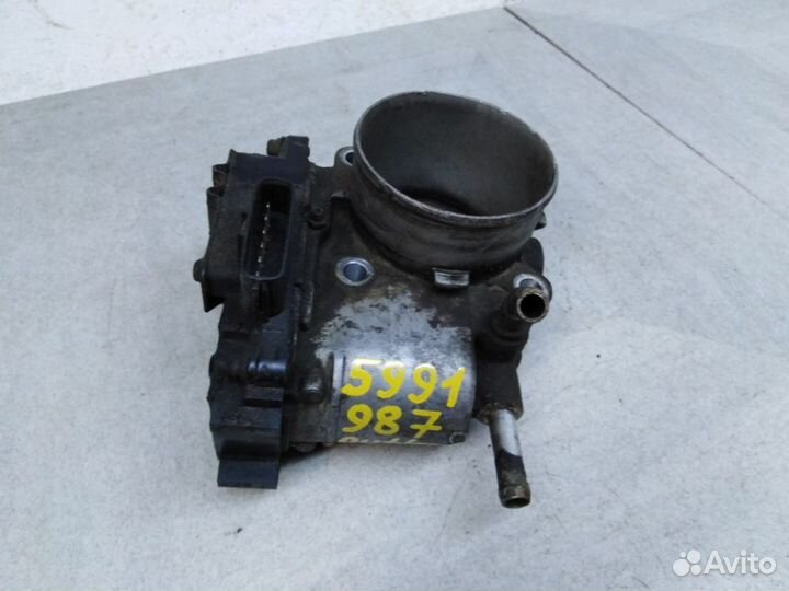 Дроссельная заслонка