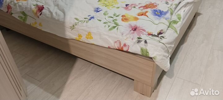 Кровать двухспальная