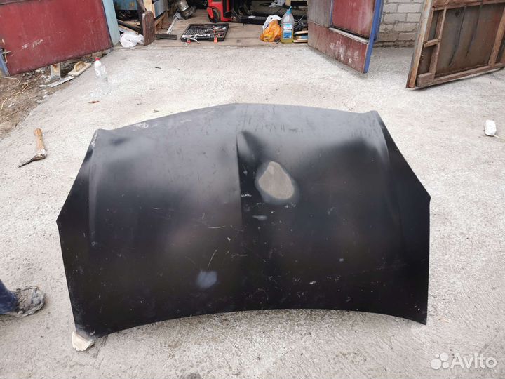 Капот Opel Zafira