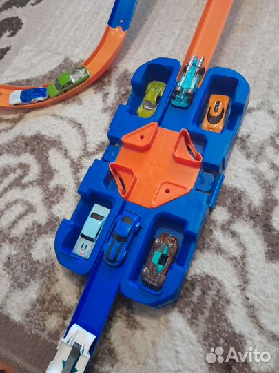 Hot wheels трек трасса + коллекция машинок