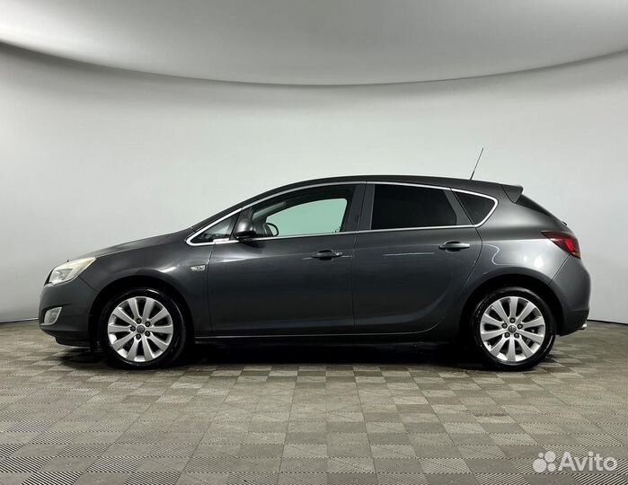 Opel Astra 1.6 AT, 2011, 215 000 км