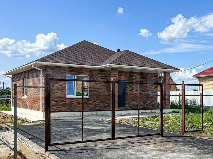 Дом 90 м² на участке 8 сот.