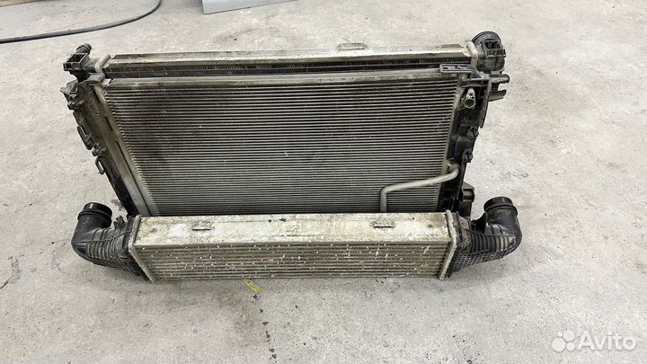 Кассета радиаторов мерседес w 207-C 207-С 205