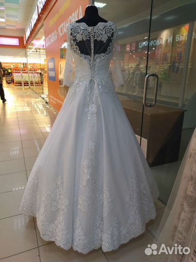 Свадебное платье 46-48 новое
