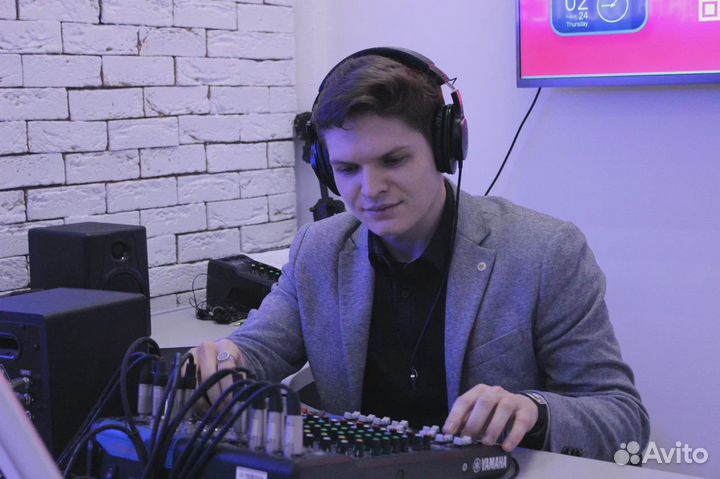 Диктор/Озвучка персонажей/Рекламы/Роликов