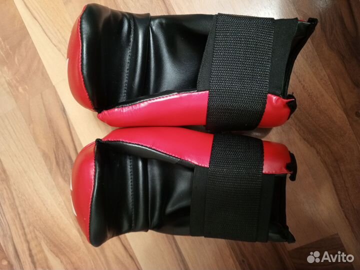 Перчатки, шлем, футы danata для тхэквондо детская