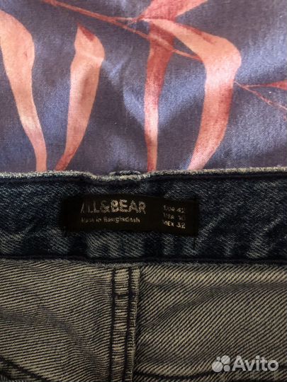Джинсы pull and bear mom
