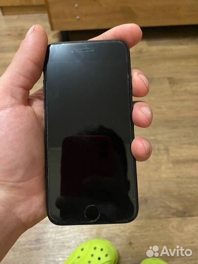 iPhone 7, 32 ГБ