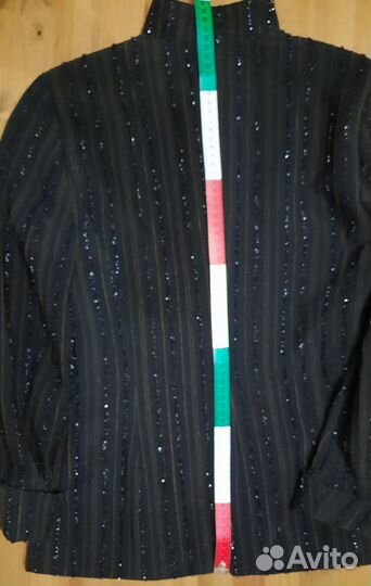 Костюм женский праздничный