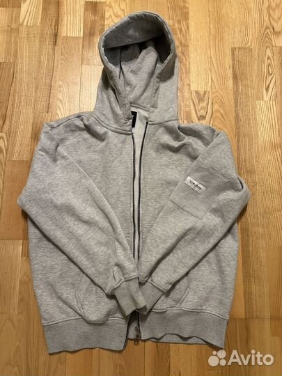 Кофта на молнии