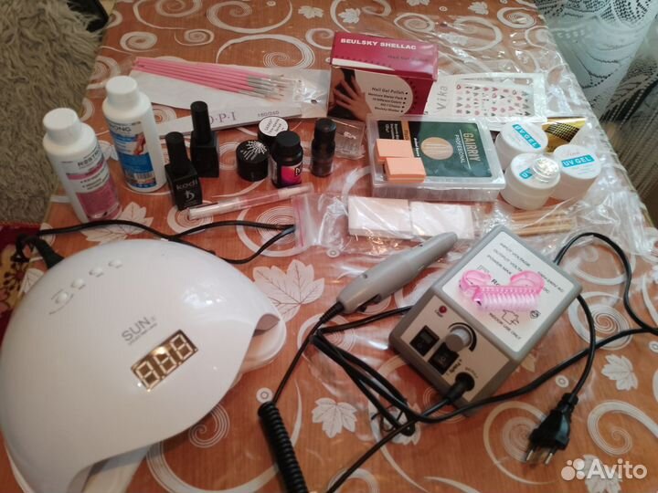 Для наращивания ногтей