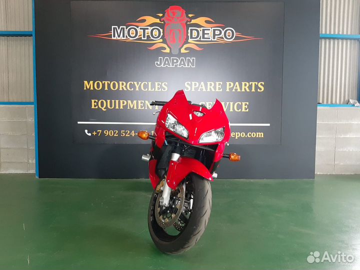 Honda CBR600RR 043064