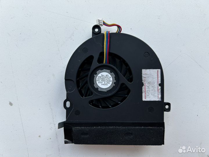 Вентилятор для ноутбука v000120460