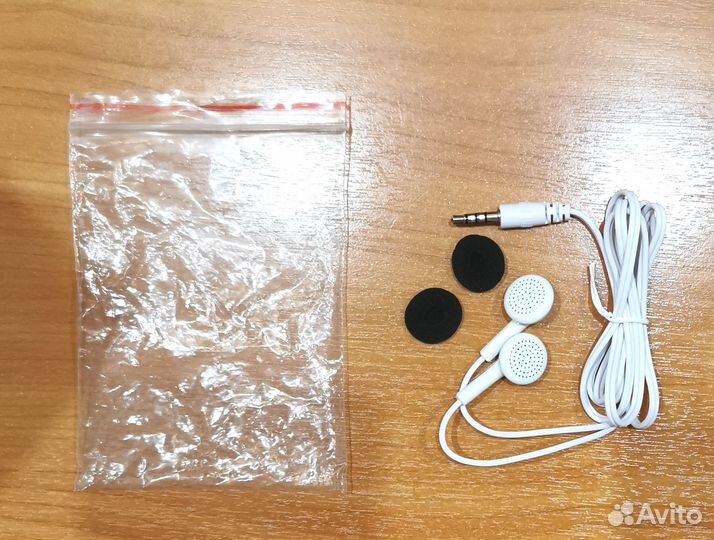 Наушники вкладыши белые новые