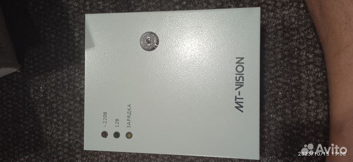 Блок бесперебойного питания 12V 3A