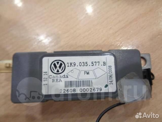 Усилитель антенны VW Golf V Variant 2003-2009