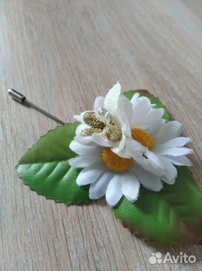 Букет невесты искусственный, бутоньерка в подарок