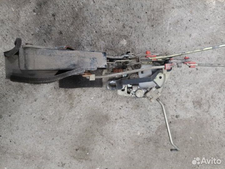 Замок боковой двери задний левый Chery Qq6 S21