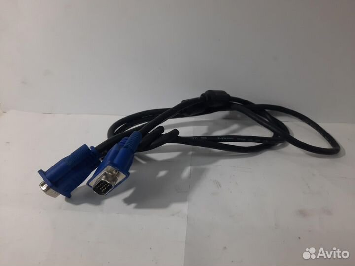 Кабель VGA