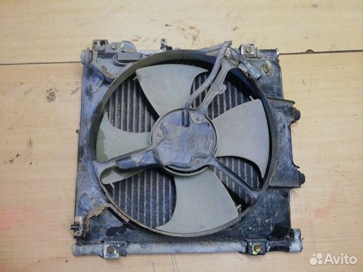 Радиатор кондиционера honda hr-v