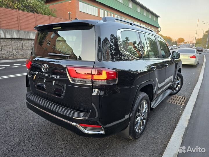Toyota Land Cruiser 3.5 AT, 2024, 1 км