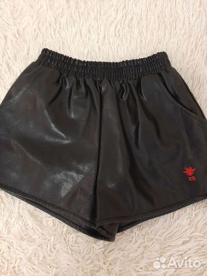 Шорты женские кожаные