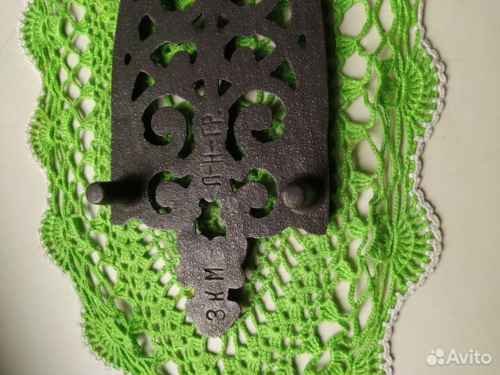 Подставка старинная под утюг