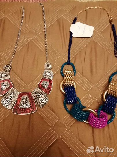 Колье ожерелье