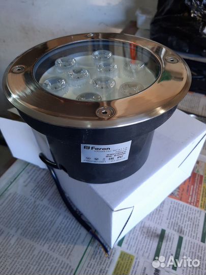 Светильник тротуарный