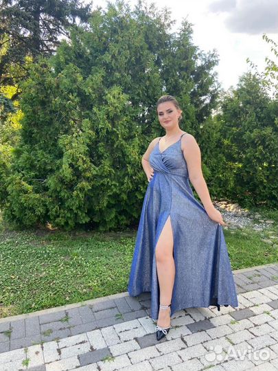 Платье вечернее